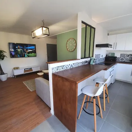 Studio de 30m2 Refais à neuf Appartamento